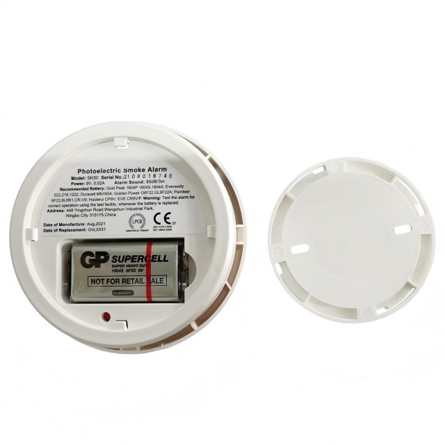 Alarme incendie intelligente rouge clignotante pour la sécurité de la maison