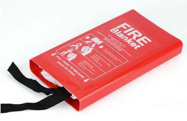 Couverture anti-feu légère et fonctionnelle pour la famille